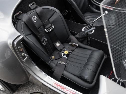 1965 AC Shelby Cobra 