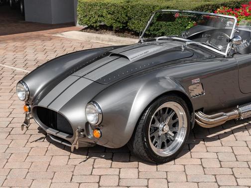 1965 AC Shelby Cobra 