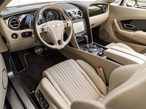 Dark Cashmere Metallic 2016 Bentley Continental GT V8