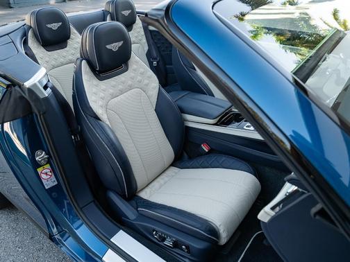 2022 Bentley Continental GT GT V8