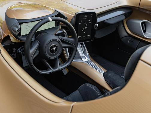 2021 McLaren Elva XP2