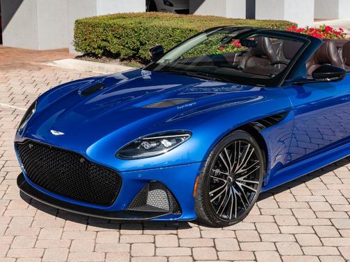 2020 Aston Martin DBS Superleggera
