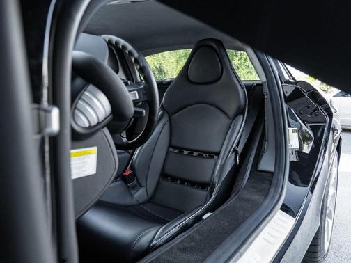 2006 Mercedes-Benz SLR McLaren Base