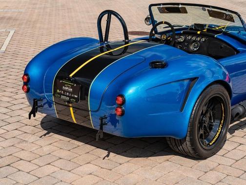 Blue 1965 AC Shelby Cobra * REPLICA *