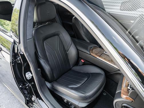 2014 Maserati Quattroporte GTS