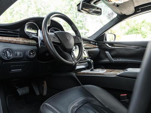 2014 Maserati Quattroporte GTS