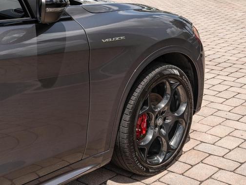 2023 Alfa Romeo Stelvio Veloce