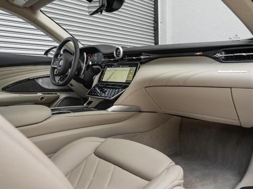 2024 Maserati GranTurismo Modena