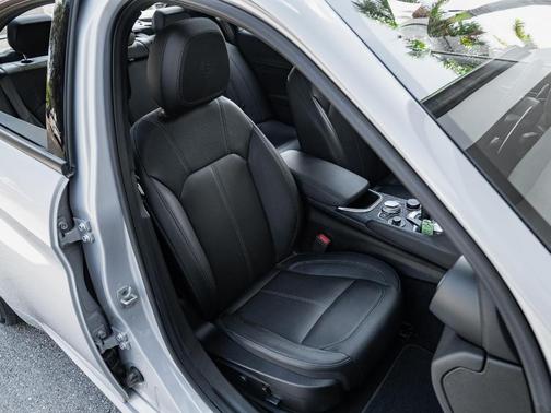 2023 Alfa Romeo Giulia Base