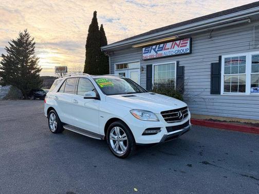 White 2012 Mercedes-Benz M-Class ML 350 4MATIC