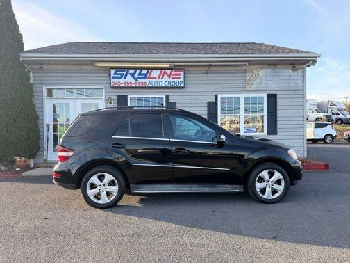 Black 2010 Mercedes-Benz M-Class ML 350 BlueTEC 4MATIC