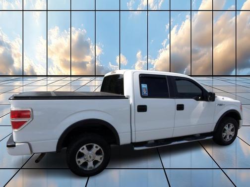 2009 Ford F-150 XLT SuperCrew