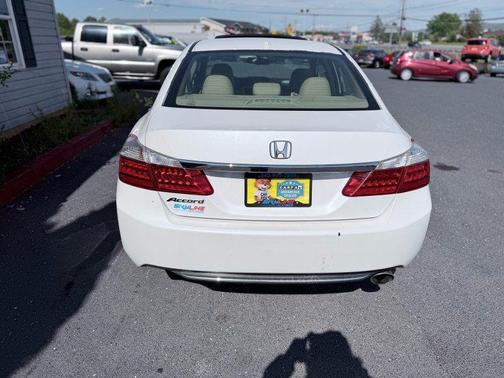 White 2014 Honda Accord EX-L