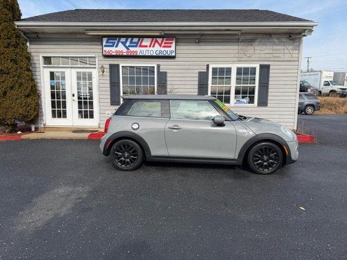 2016 MINI Hardtop Cooper S