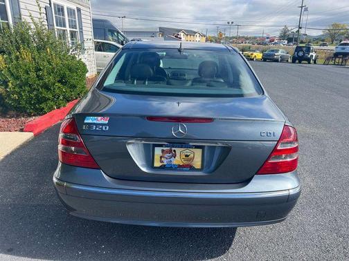 2006 Mercedes-Benz E-Class E 320