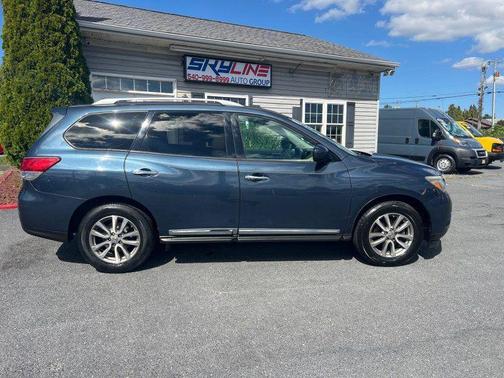2014 Nissan Pathfinder SL