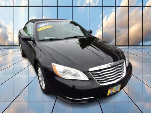 2011 Chrysler 200 Touring