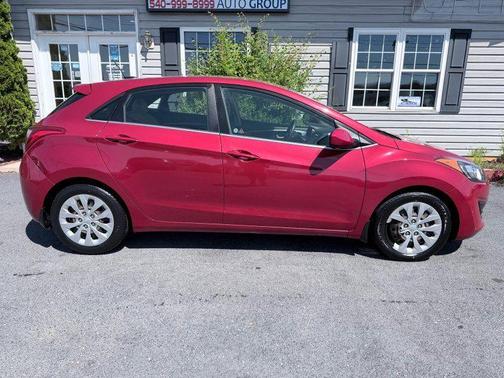 Scarlet Red Pearl 2017 Hyundai Elantra GT Base