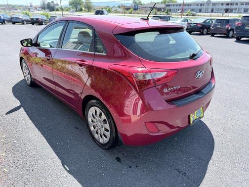 Scarlet Red Pearl 2017 Hyundai Elantra GT Base