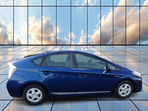 2011 Toyota Prius I