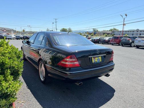 Black 2002 Mercedes-Benz S-Class Base