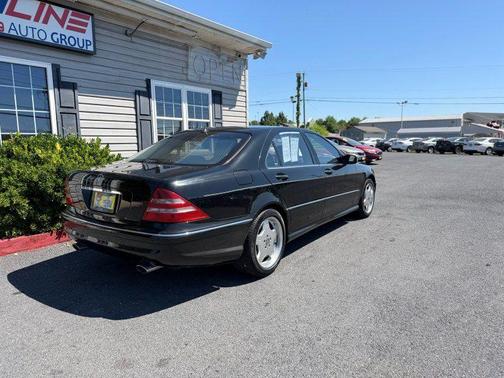 Black 2002 Mercedes-Benz S-Class Base