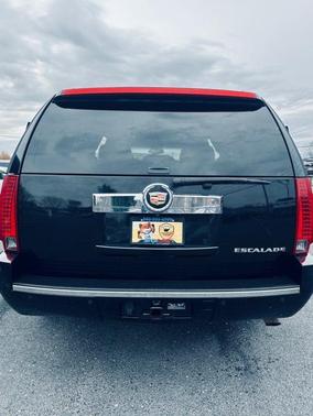 2013 Cadillac Escalade ESV Luxury