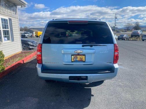 2011 Chevrolet Suburban 1500 LT