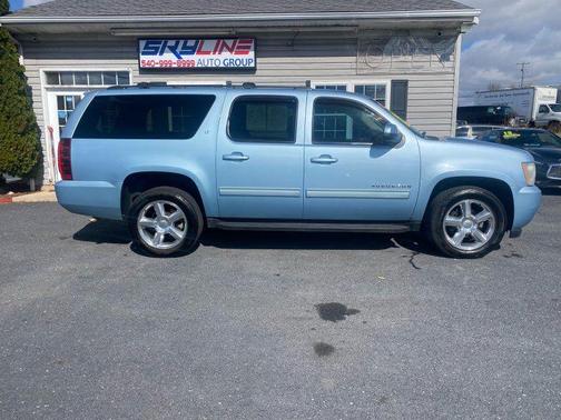 2011 Chevrolet Suburban 1500 LT