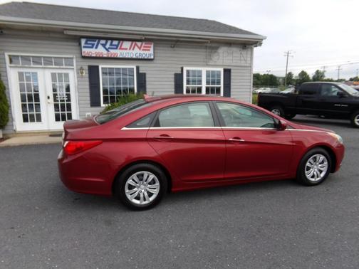 2011 Hyundai SONATA GLS
