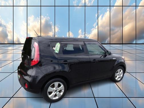 2018 Kia Soul Base