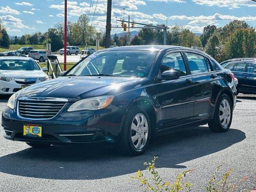 2011 Chrysler 200 LX