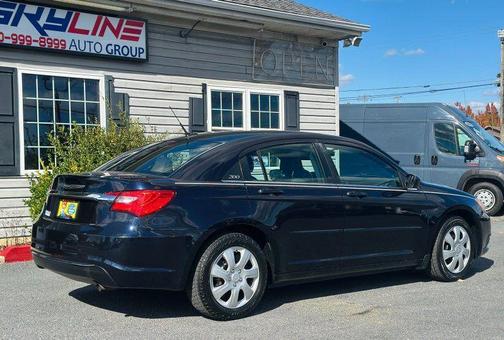 2011 Chrysler 200 LX