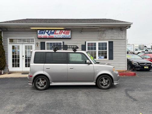 2005 Scion xB 