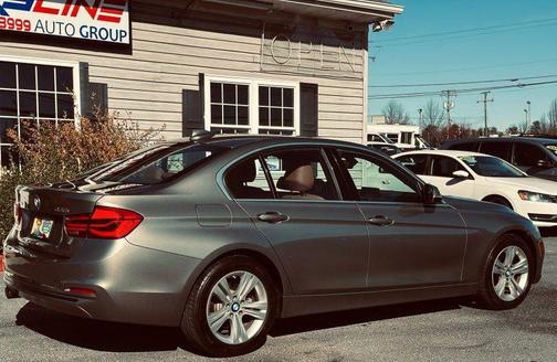 2017 BMW 330 i xDrive