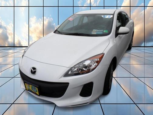 2013 Mazda Mazda3 i Sport