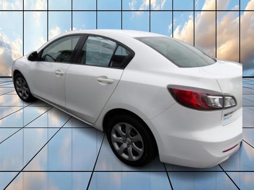 2013 Mazda Mazda3 i Sport