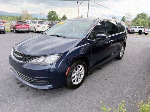 Blue 2017 Chrysler Pacifica Touring