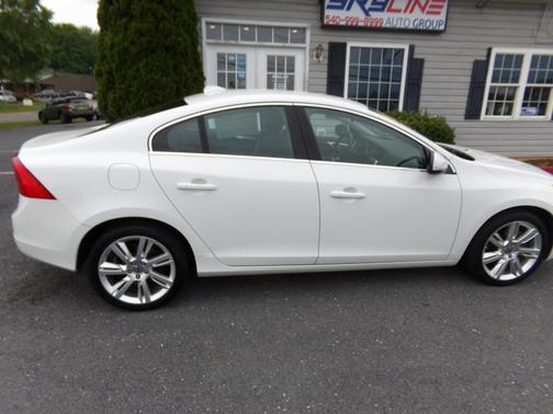 2012 Volvo S60 T5