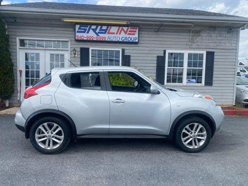Brilliant Silver 2013 Nissan Juke S