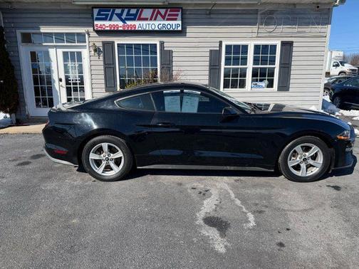 2020 Ford Mustang EcoBoost