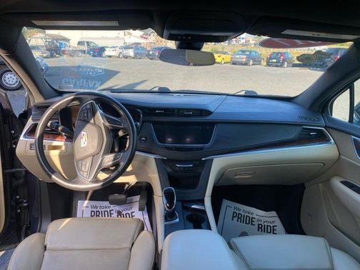 2017 Cadillac XT5 Luxury