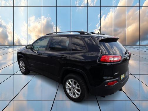 2017 Jeep Cherokee Sport 4WD