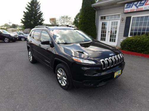 2017 Jeep Cherokee Sport 4WD