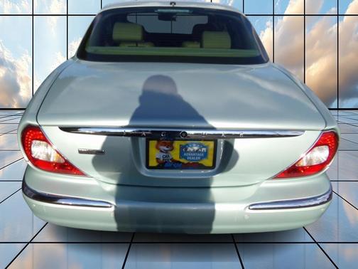 2006 Jaguar XJ8 XJ-SERIES