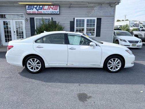 White 2010 Lexus ES 350