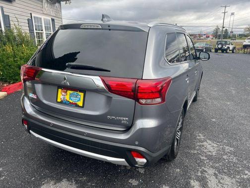 2018 Mitsubishi Outlander SEL