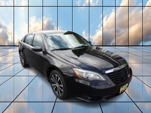 2011 Chrysler 200 S