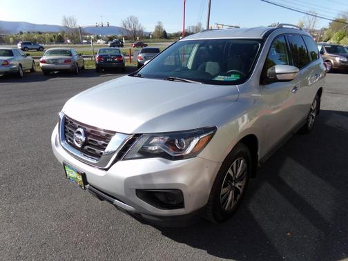 2018 Nissan Pathfinder S