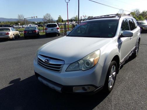 2011 Subaru Outback 2.5i Limited